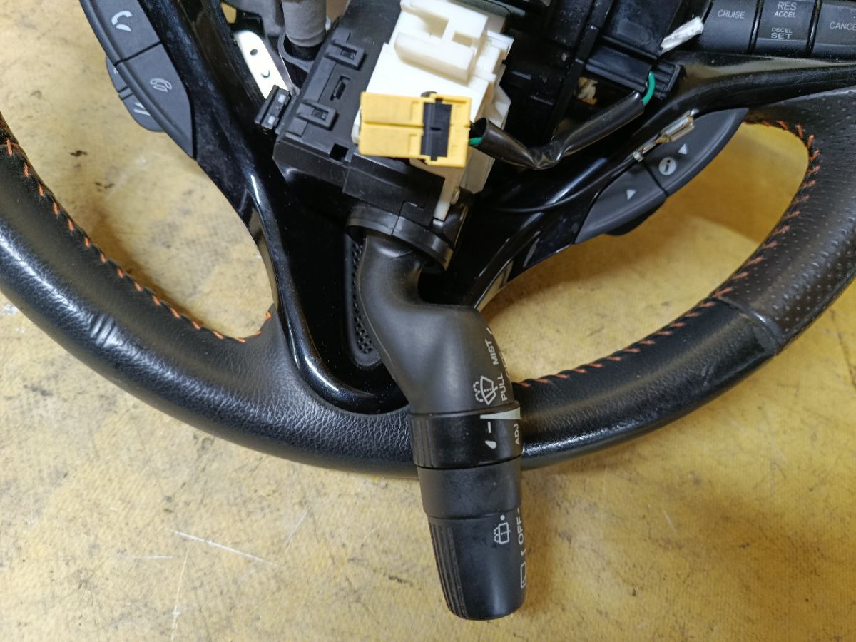 Руль на Honda Fit Shuttle Hybrid GP2 Фото 7