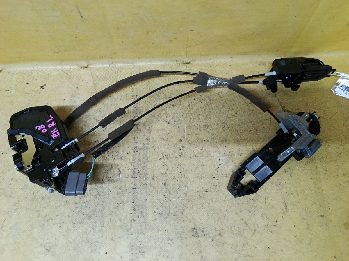 Замок двери на Nissan Note E11 Фото 3