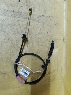 Тросик газа на Mazda Demio DW3W Фото 2