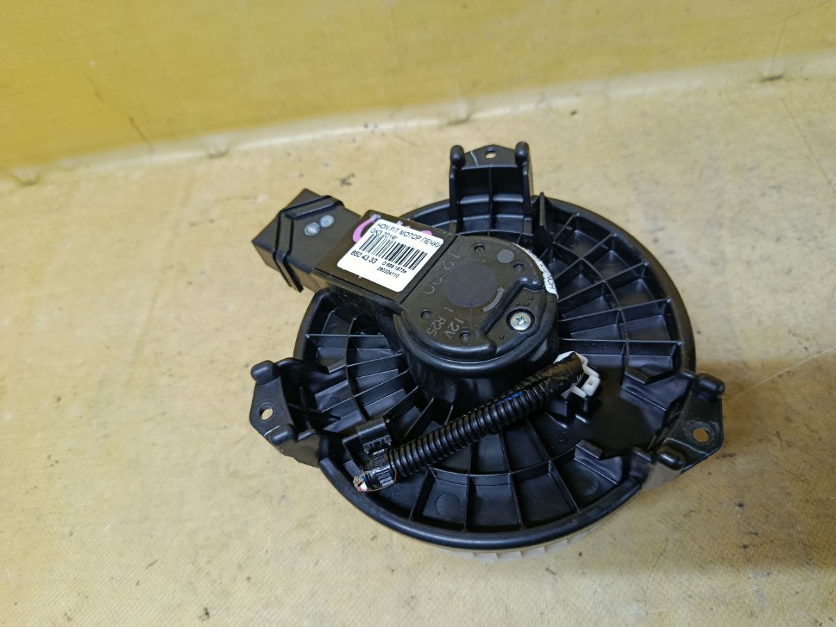 Мотор печки на Honda Fit GK3 Фото 1