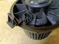 Мотор печки на Nissan Cube Z12 Фото 2