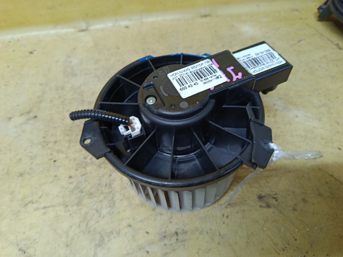 Мотор печки на Honda N-Wgn JH1 Фото 2