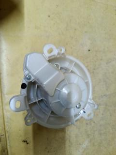 Мотор печки на Mitsubishi Ek Space B11A Фото 2