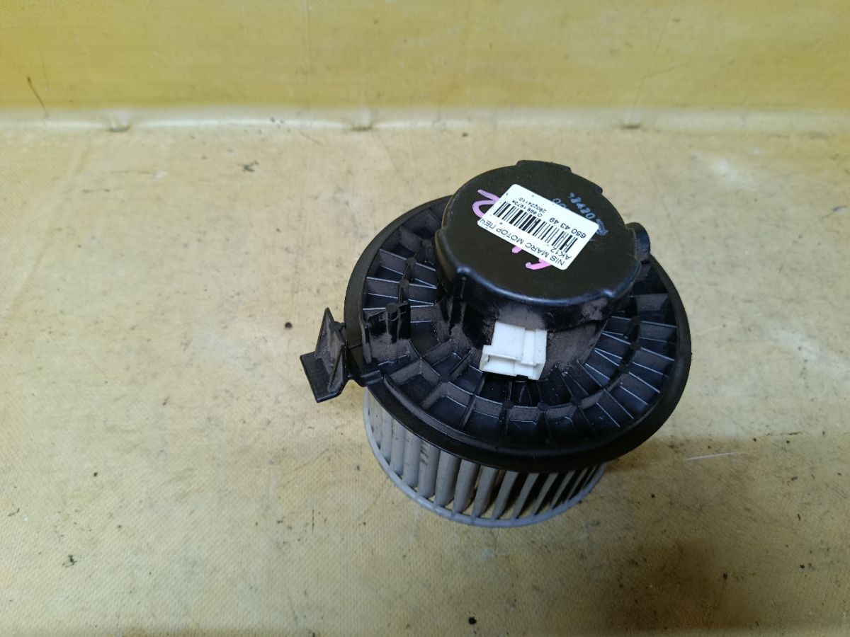 Мотор печки 27226 AX000 на Nissan March AK12 Фото 2