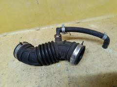 Патрубок воздушн.фильтра на Nissan Cube Z12 HR15DE