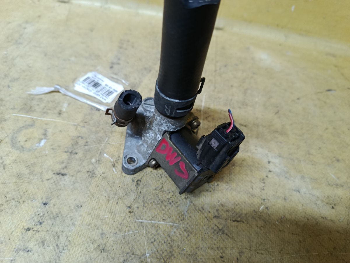 Клапан холостого хода на Mazda Demio DW3W B3 Фото 1