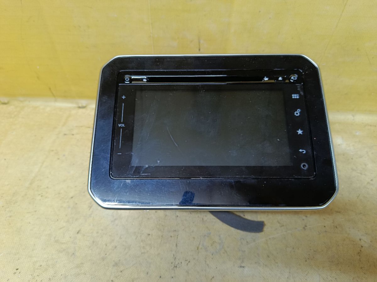 Автомагнитофон HARMAN 39920-80P03-0CE на Suzuki Ignis FF21S Фото 1