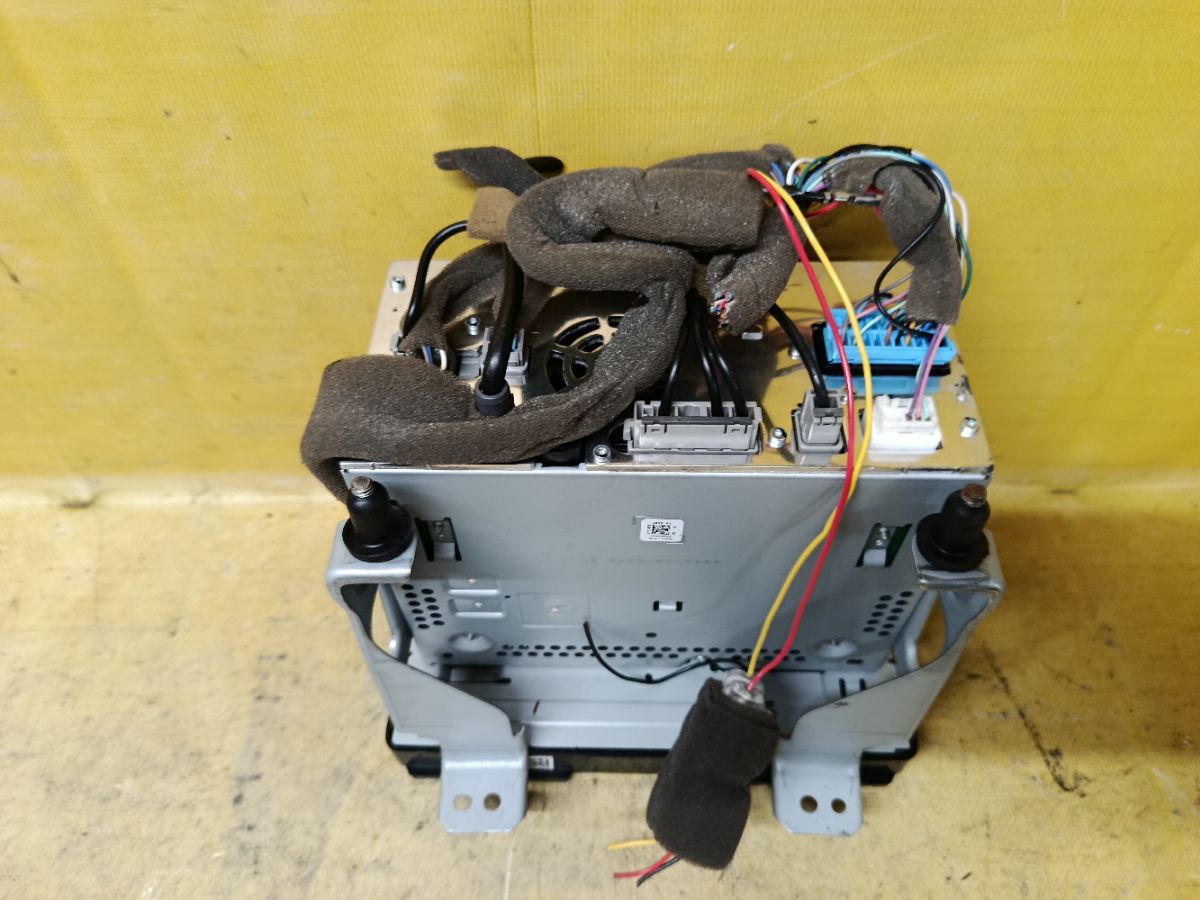 Автомагнитофон HARMAN 39920-65P01-0CE на Suzuki Hustler MR41S Фото 4