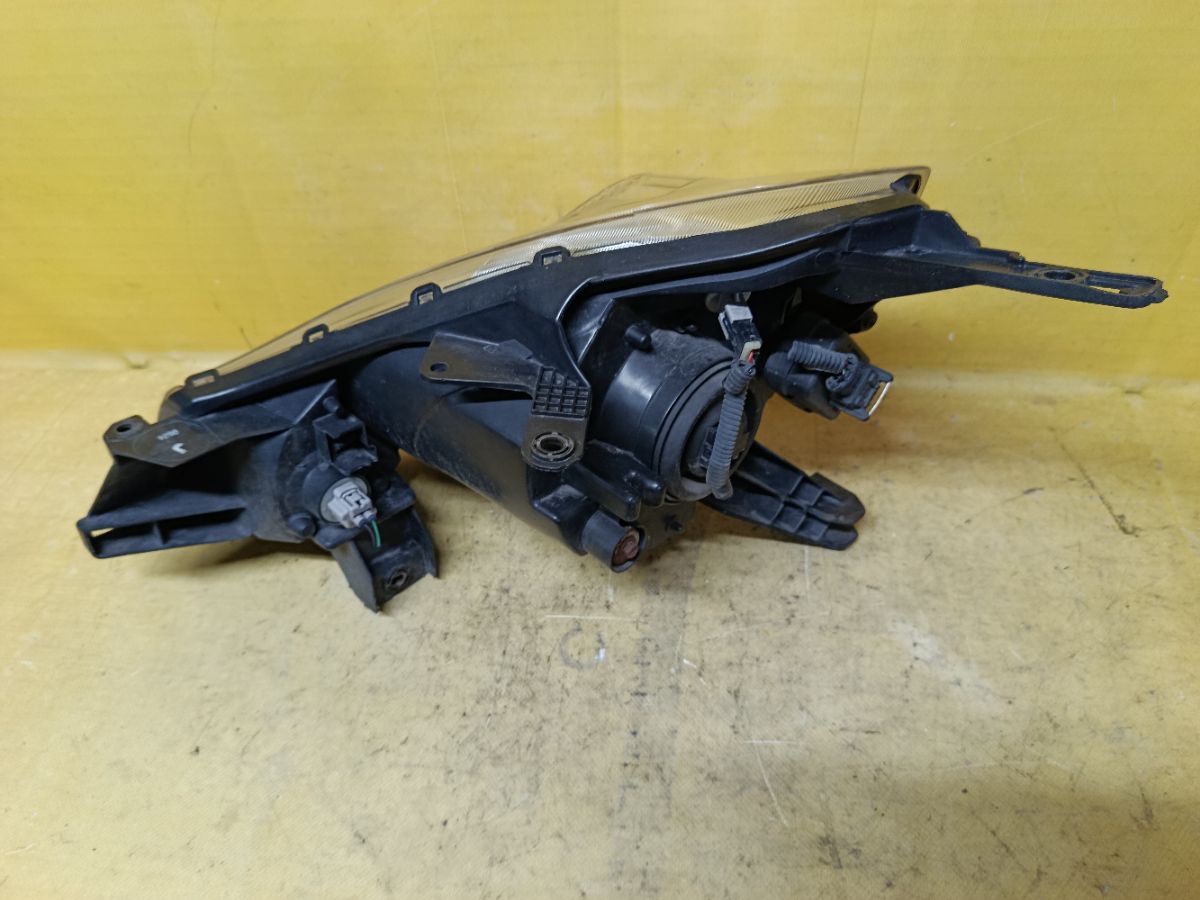 Фара 1800 1800 на Nissan Ad Van VY12 Фото 4