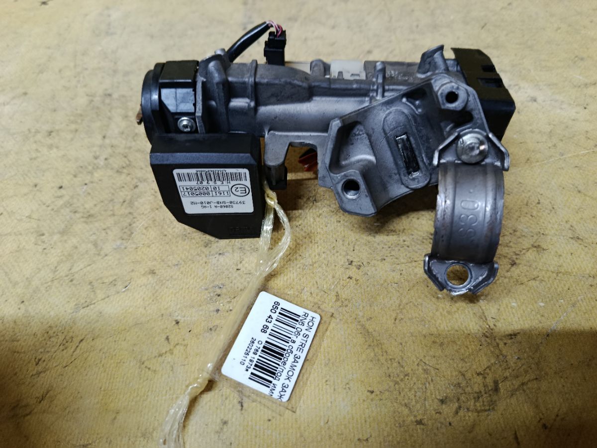 Замок зажигания на Honda Stream RN6 Фото 1