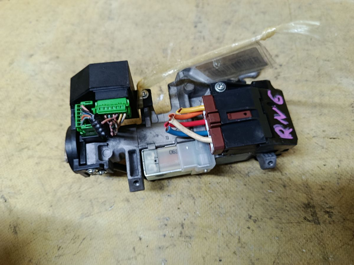 Замок зажигания на Honda Stream RN6 Фото 3