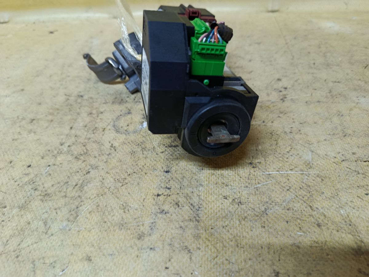 Замок зажигания на Honda Stream RN6 Фото 4