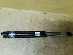 Амортизатор двери на Mazda Atenza GJ2FW Фото 2