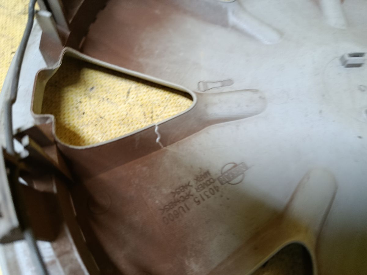 Колпак 40315-1U600 на Nissan Note E11 Фото 9