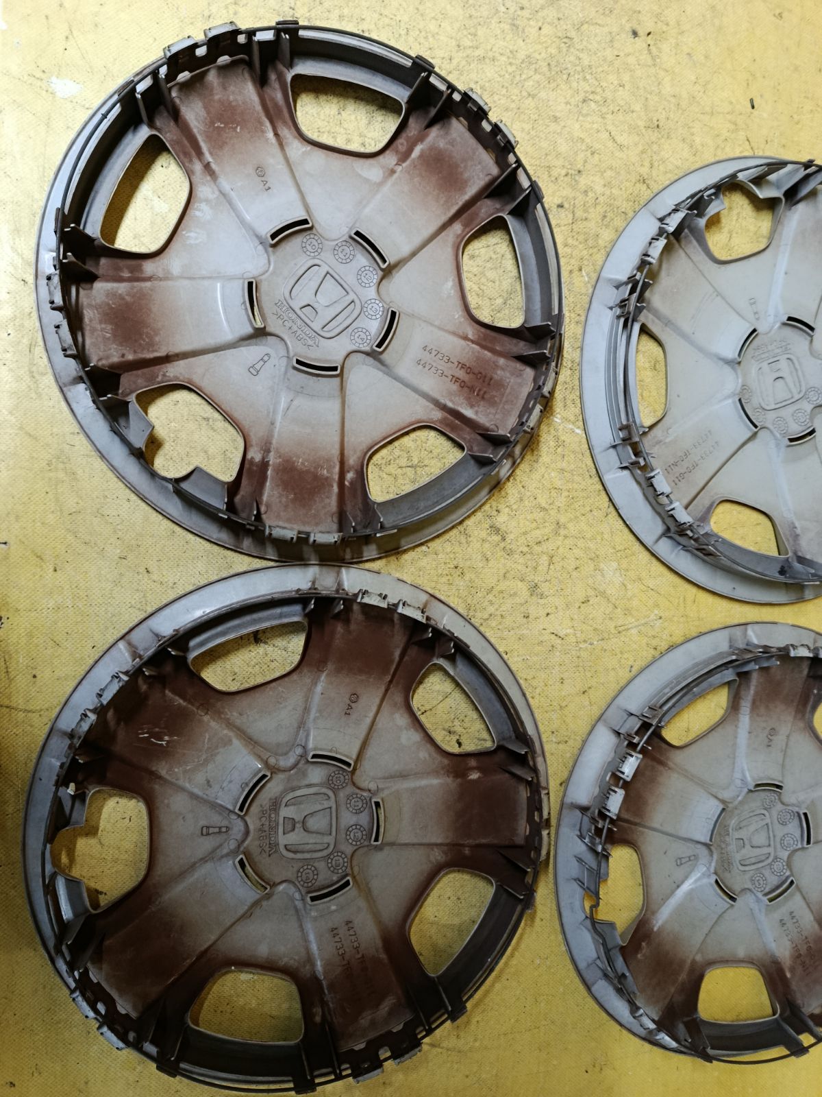 Колпак 44733-TF0-G11 на Honda Fit GE6 Фото 5