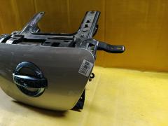 Лючок на Nissan Leaf AZE0 Фото 3