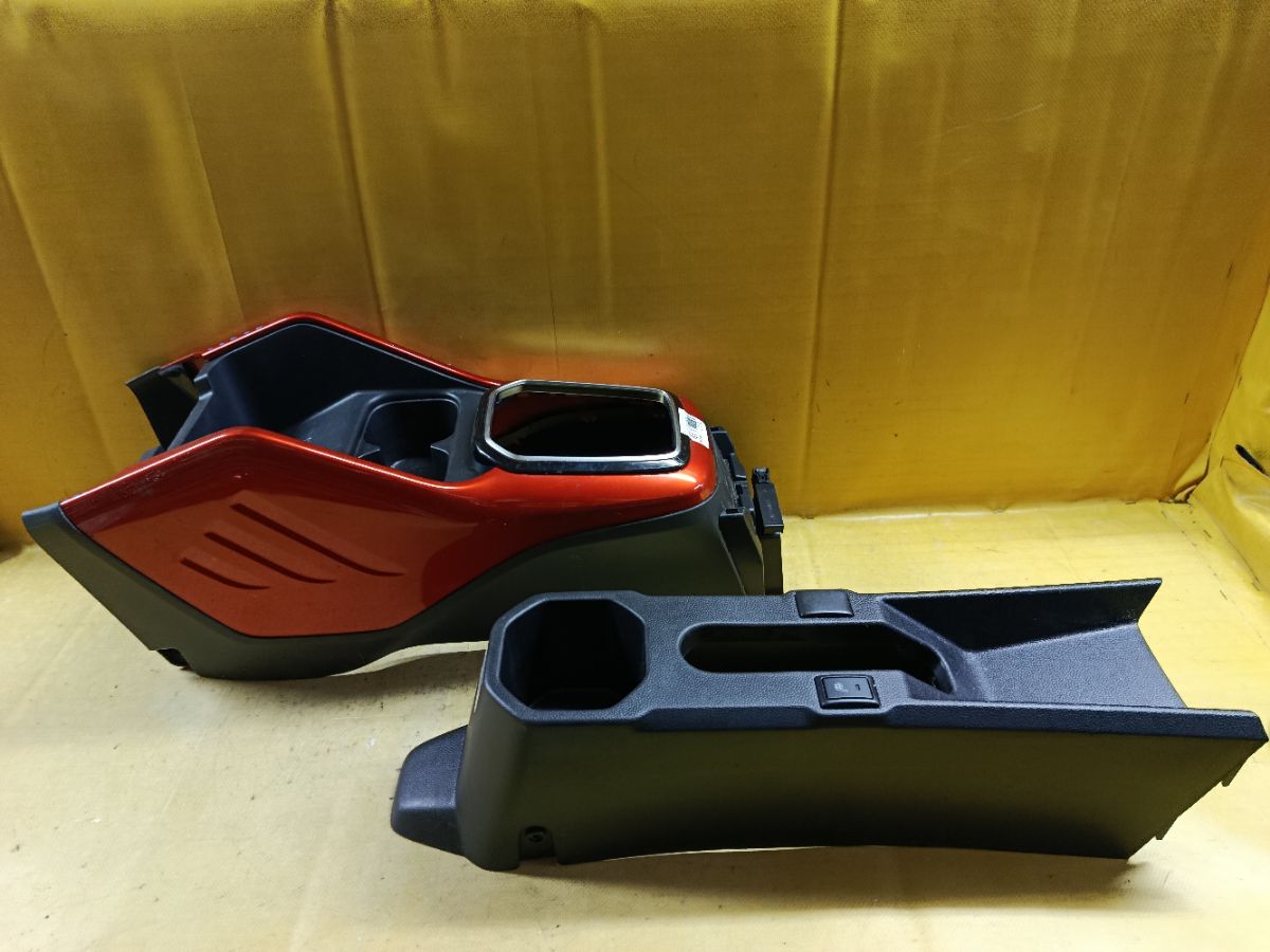 Консоль КПП 75813-62R0, 75851-62R0 на Suzuki Ignis FF21S Фото 1