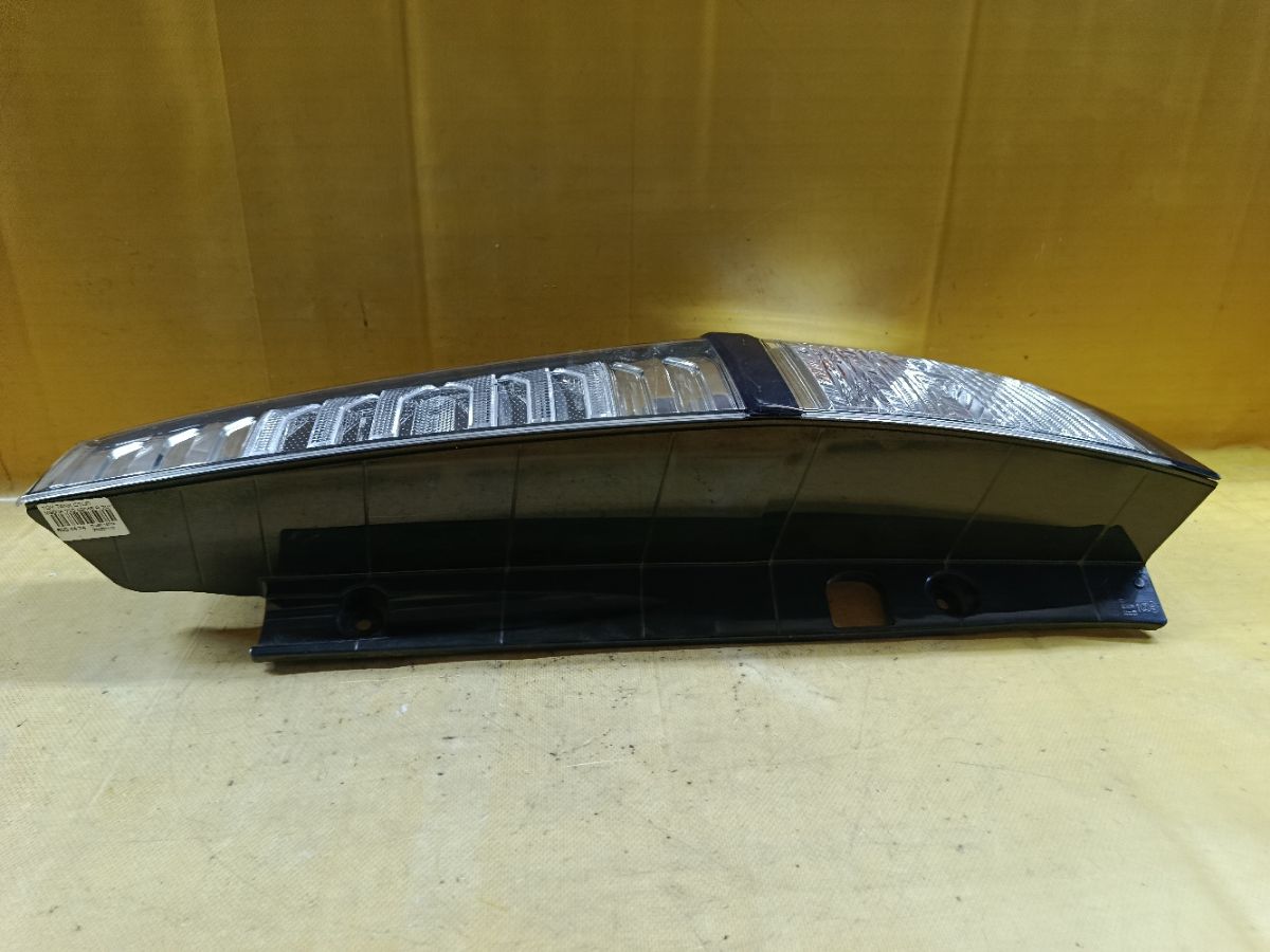 Стоп 220-69046 220-69046 на Toyota Tank M900A Фото 3