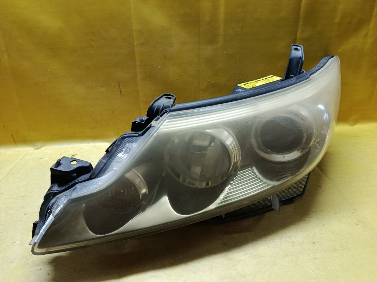 Фара 28-217 28-217 на Toyota Estima ACR50W Фото 1