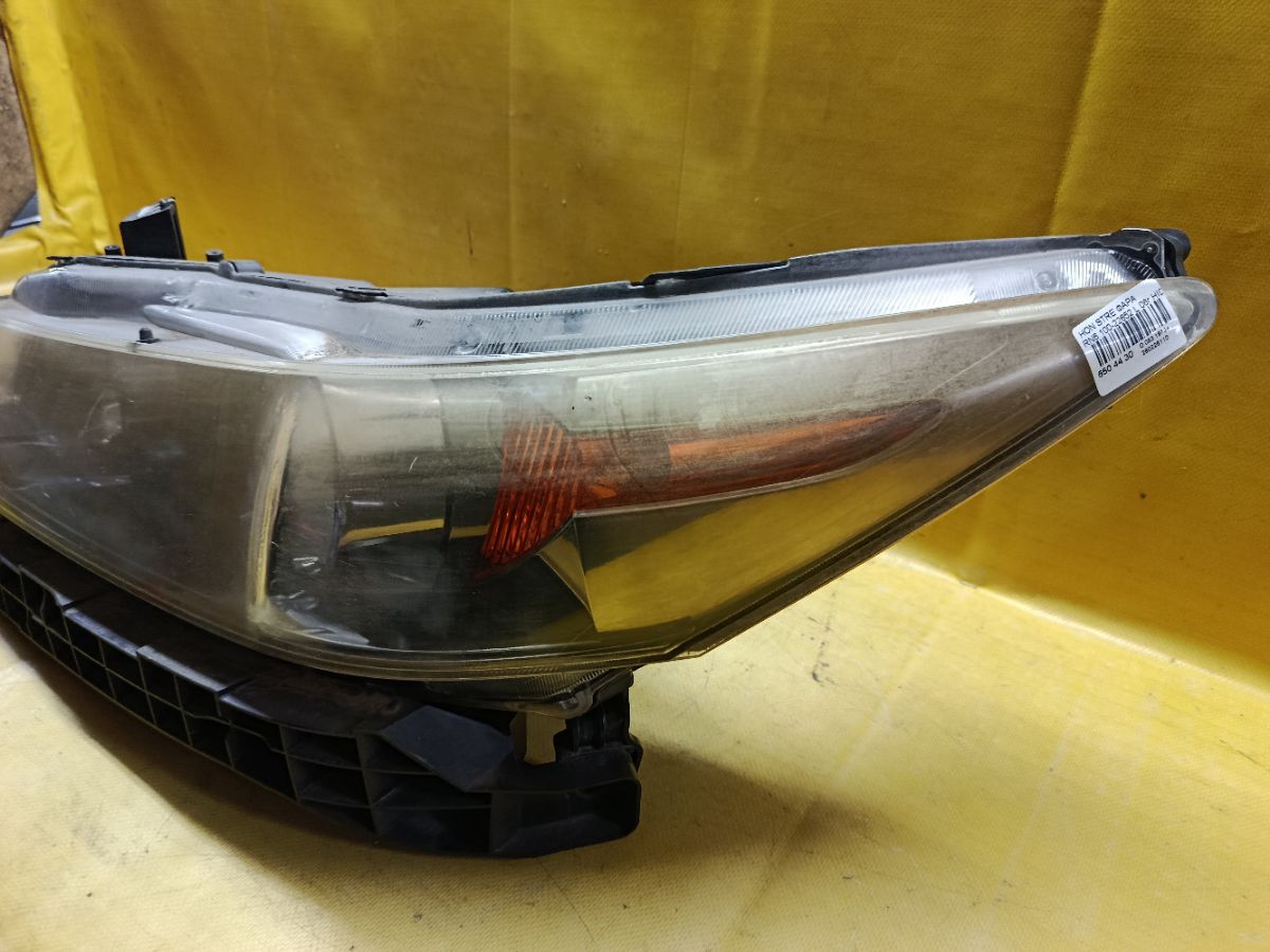 Фара 100-22652 100-22652 на Honda Stream RN6 Фото 2