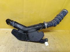 Патрубок интеркуллера на Nissan Note E12 HR12DDR