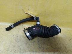 Патрубок воздушн.фильтра на Nissan Cube Z12 HR15DE Фото 2