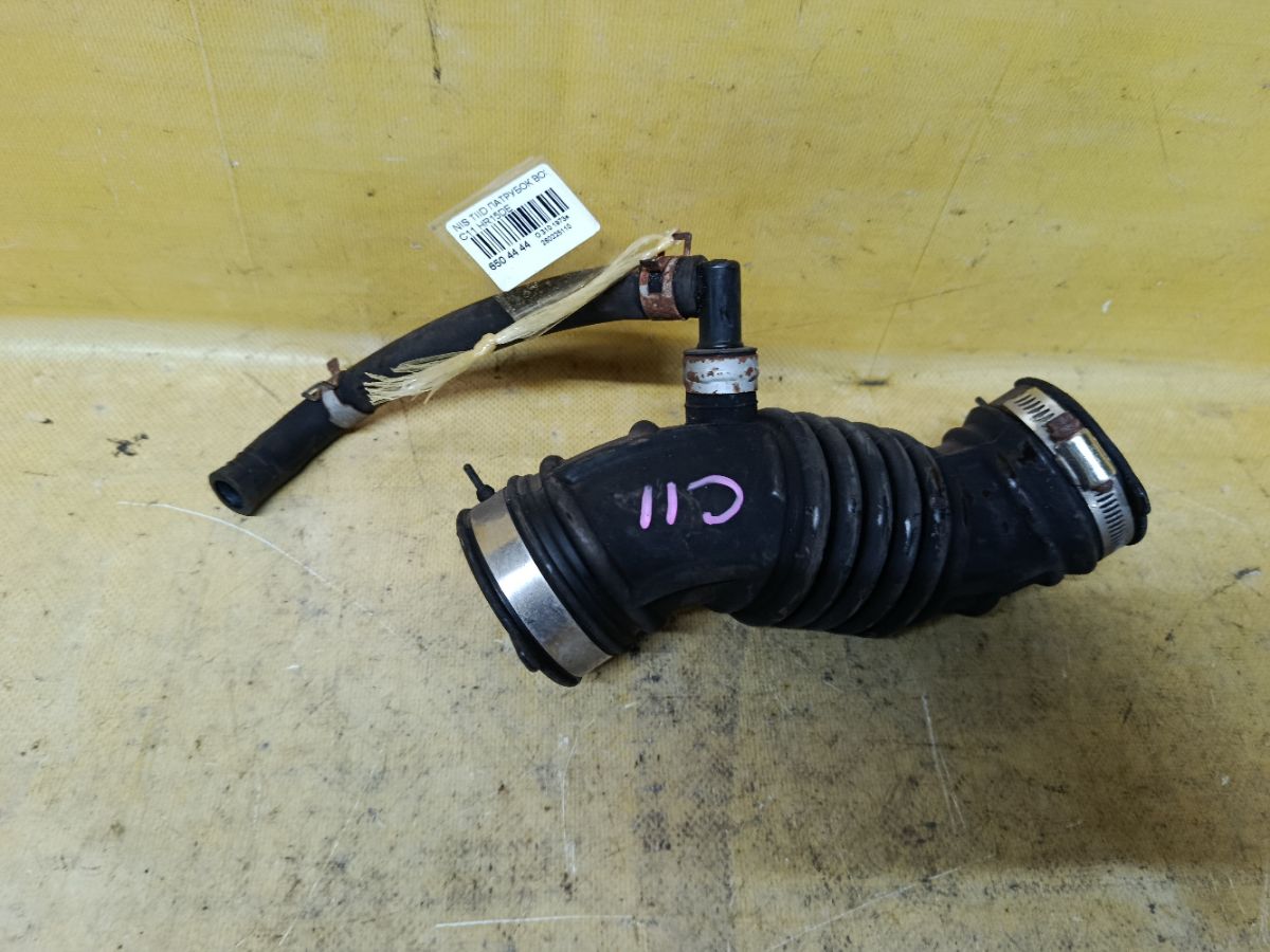 Патрубок воздушн.фильтра 16578 ED000, 16578 ED00A на Nissan Tiida C11 HR15DE Фото 1