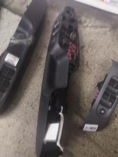 Блок упр-я стеклоподъемниками на Honda Fit GD1 Фото 6