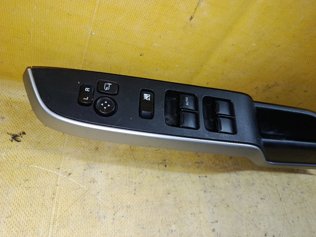 Блок упр-я стеклоподъемниками 37990-81P00 на Suzuki Solio MA36S Фото 2