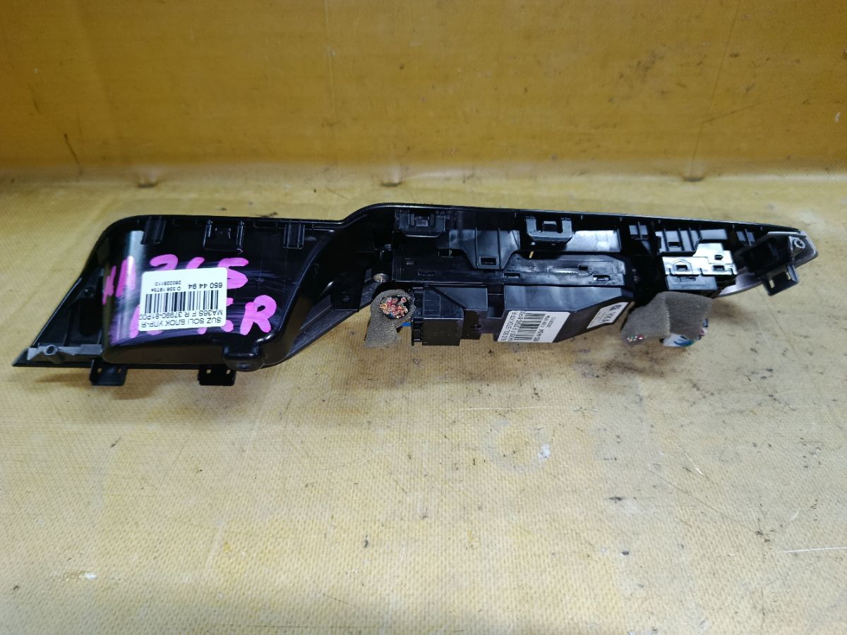 Блок упр-я стеклоподъемниками 37990-81P00 на Suzuki Solio MA36S Фото 4