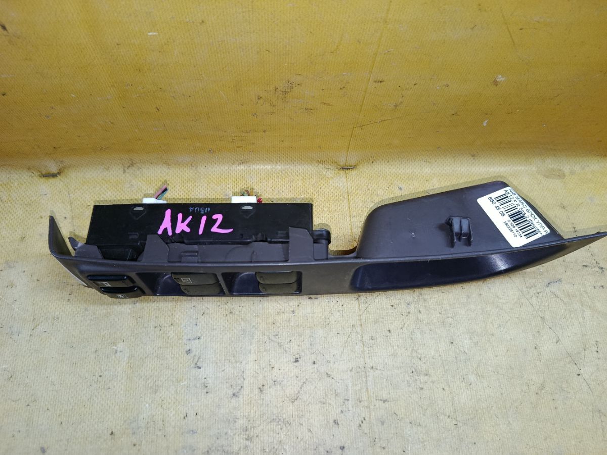 Блок упр-я стеклоподъемниками на Nissan March AK12 Фото 3