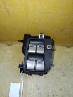 Блок упр-я стеклоподъемниками на Honda Edix BE3, Переднее Правое расположение