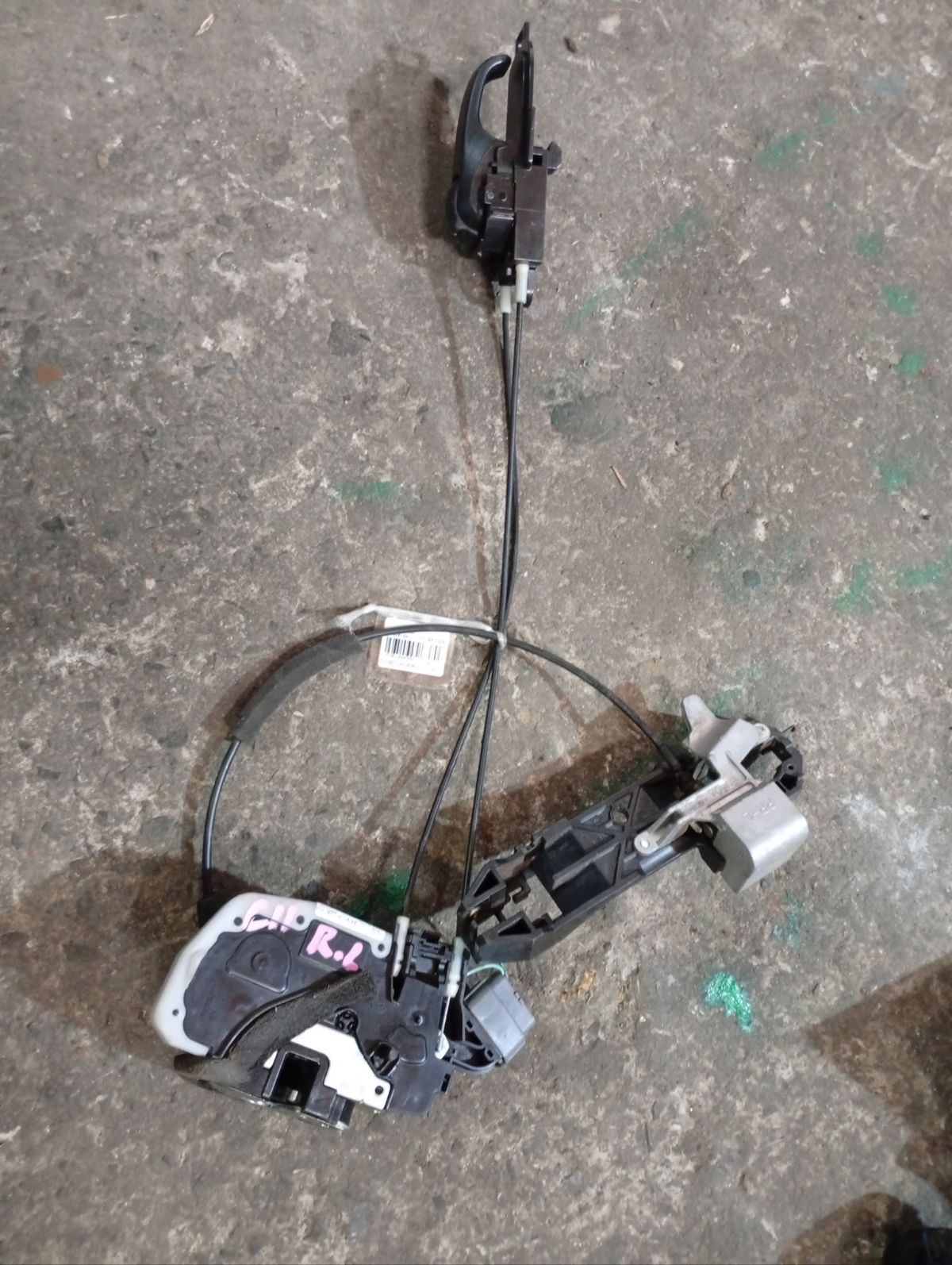 Замок двери на Nissan Tiida C11 Фото 5