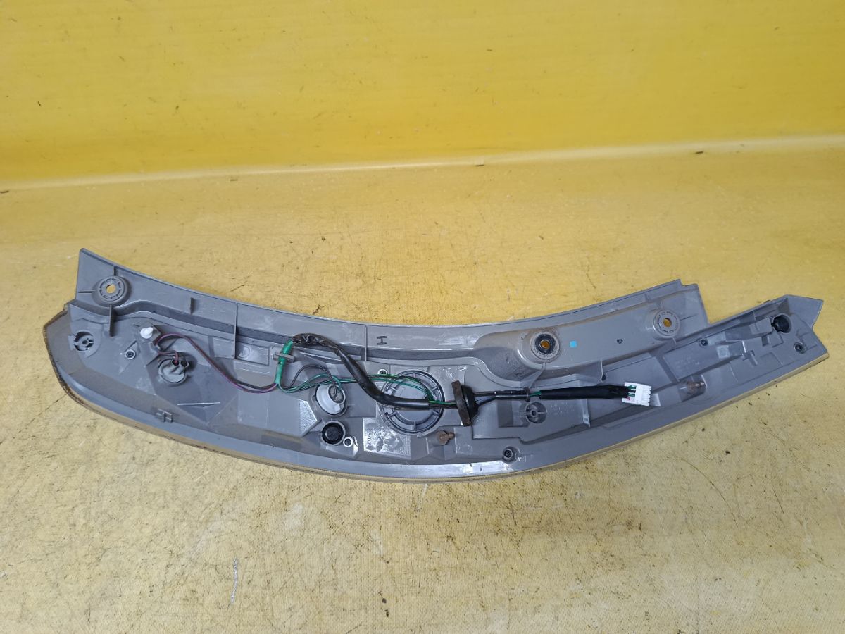 Стоп D115 D115 на Nissan Leaf AZE0 Фото 6