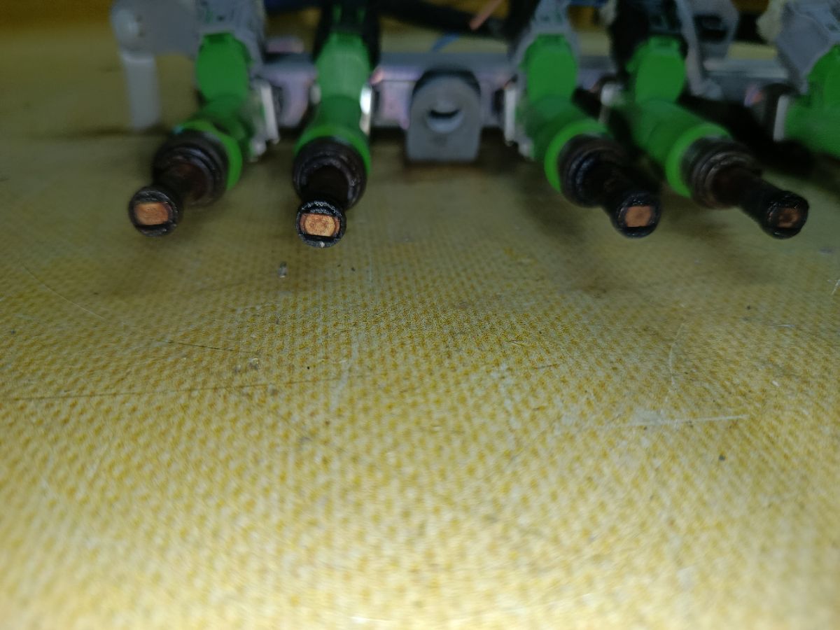 Форсунка инжекторная на Suzuki Solio MA36S K12C Фото 3