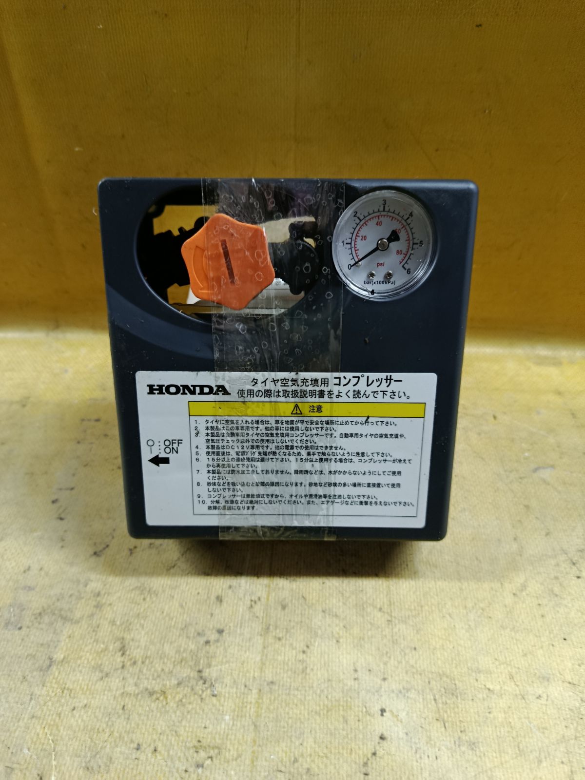 Компрессор для колес на Honda Fit GK3 Фото 1