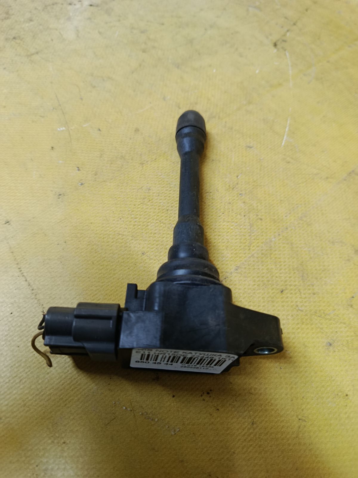 Катушка зажигания 22448-1KT0A на Nissan Note E11 HR15DE Фото 1