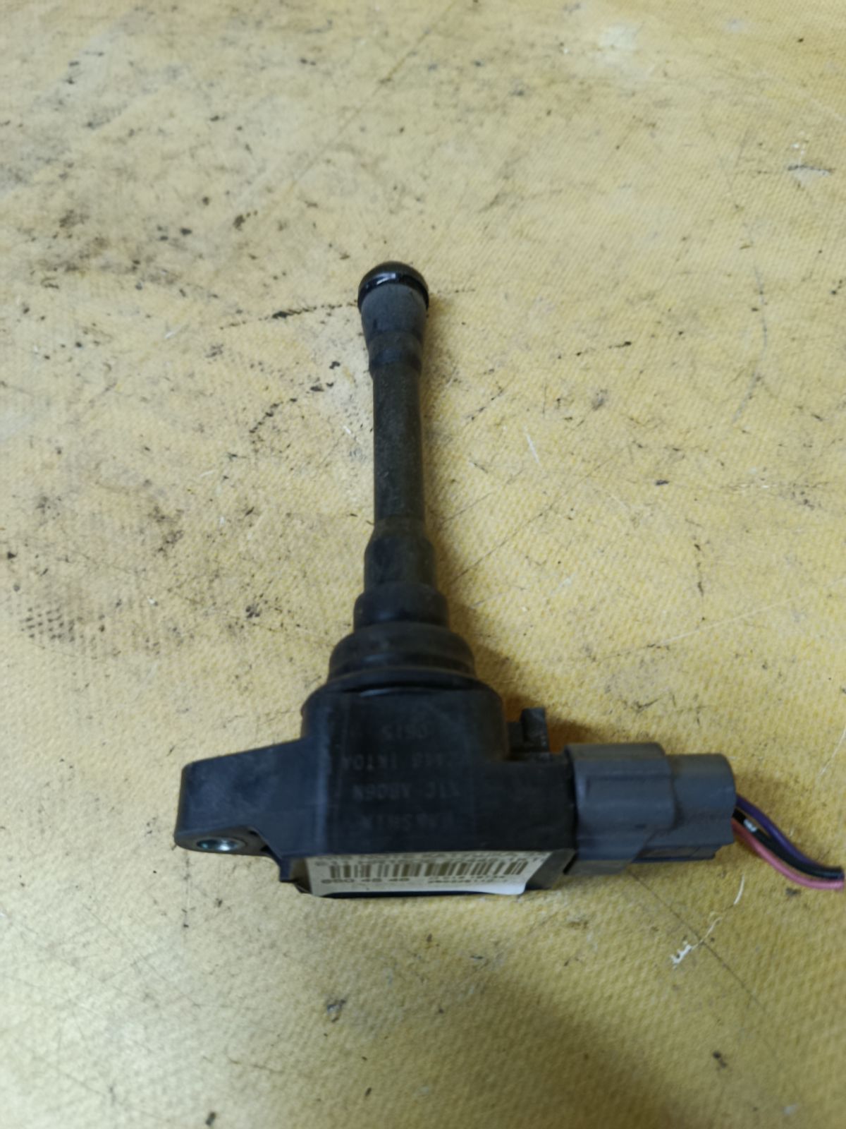 Катушка зажигания 22448-1KT0A на Nissan Note E11 HR15DE Фото 1