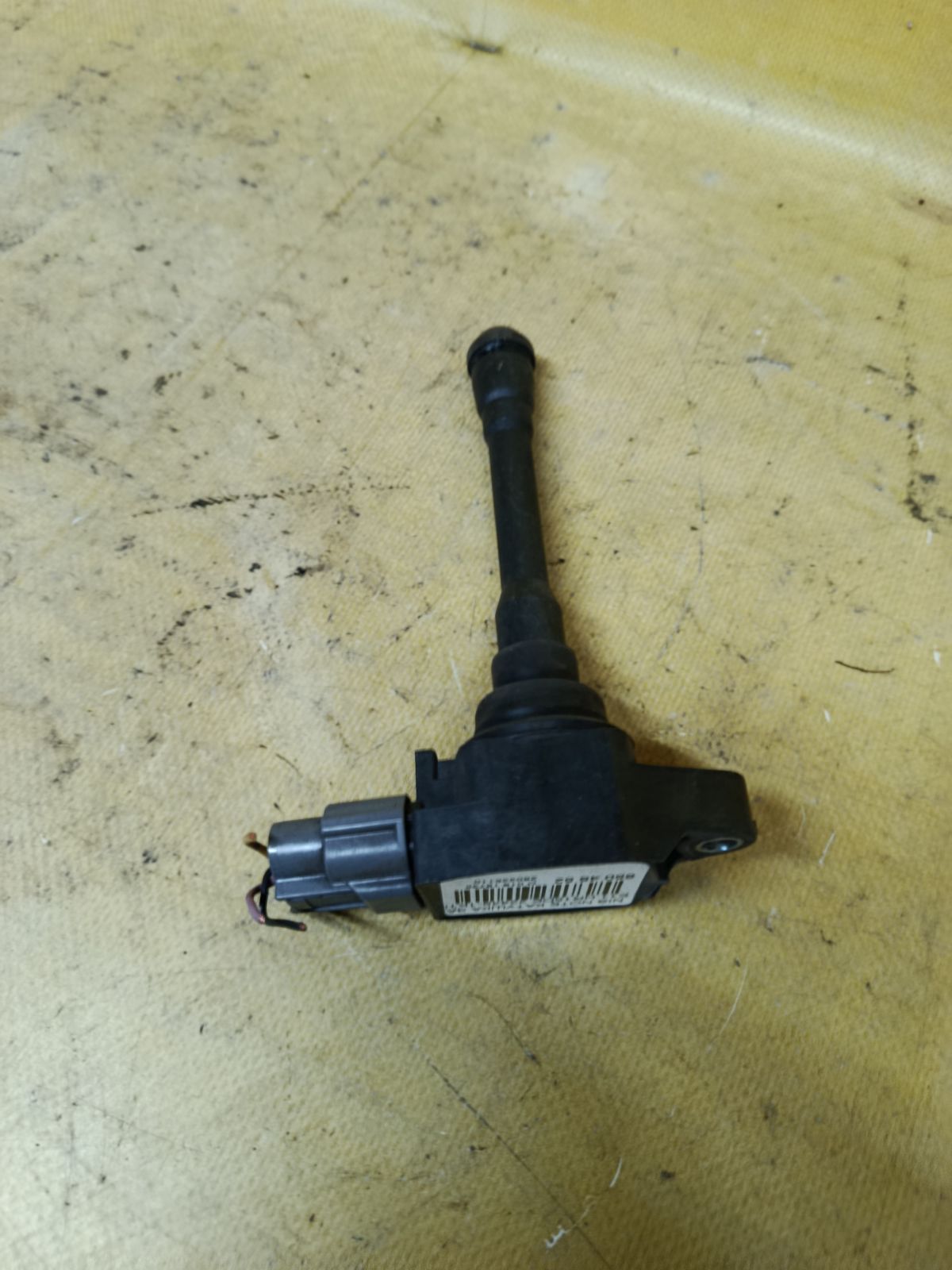 Катушка зажигания 22448-1KT0A на Nissan Note E11 HR15DE Фото 1