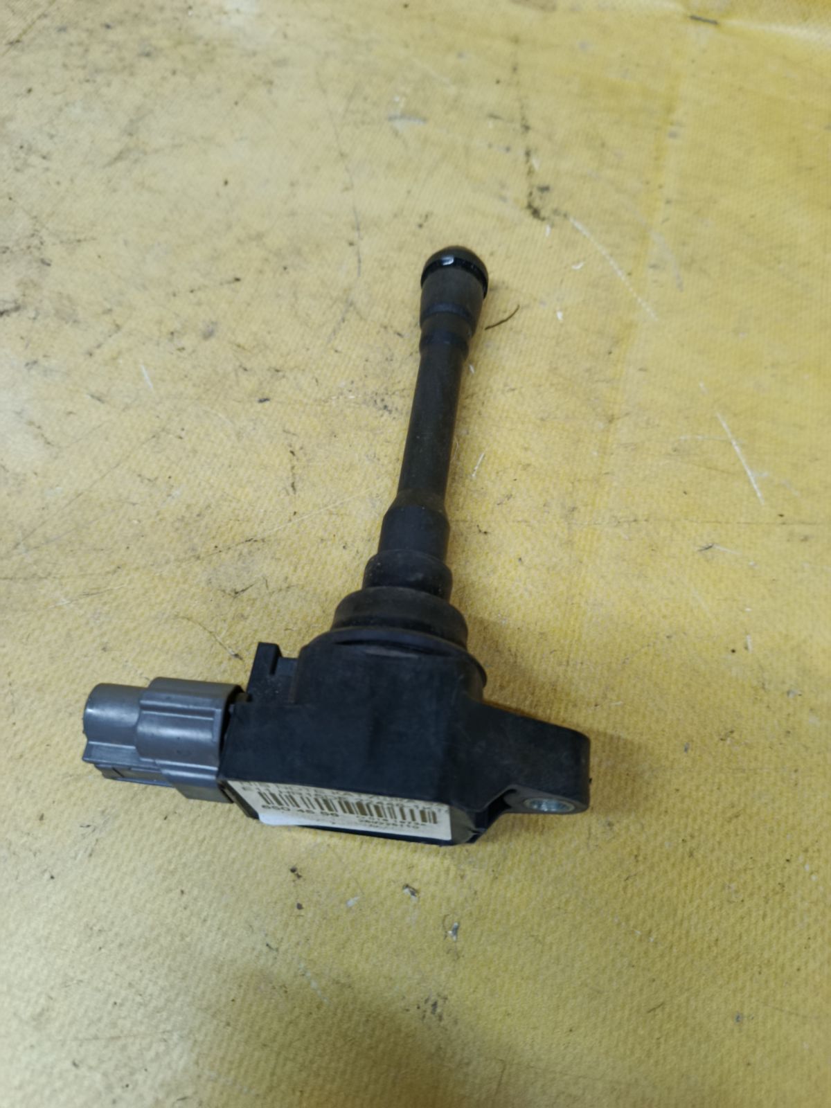 Катушка зажигания 22448-1KT0A на Nissan Note E11 HR15DE Фото 1