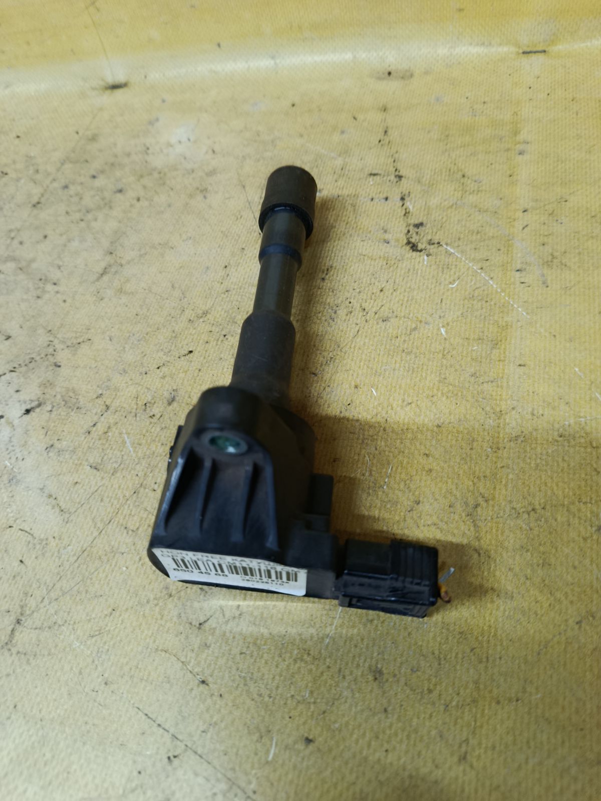 Катушка зажигания CM11-118 на Honda Freed Hybrid GP3 LEA Фото 2