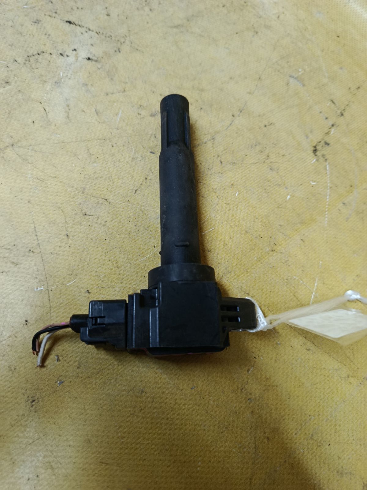 Катушка зажигания на Suzuki Solio MA36S K12C Фото 2