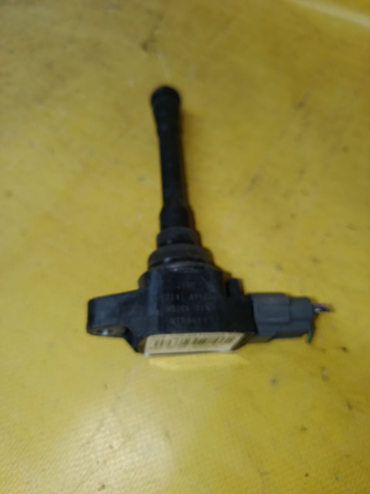 Катушка зажигания 22448-1KT0A на Nissan Tiida C11 HR15DE Фото 1
