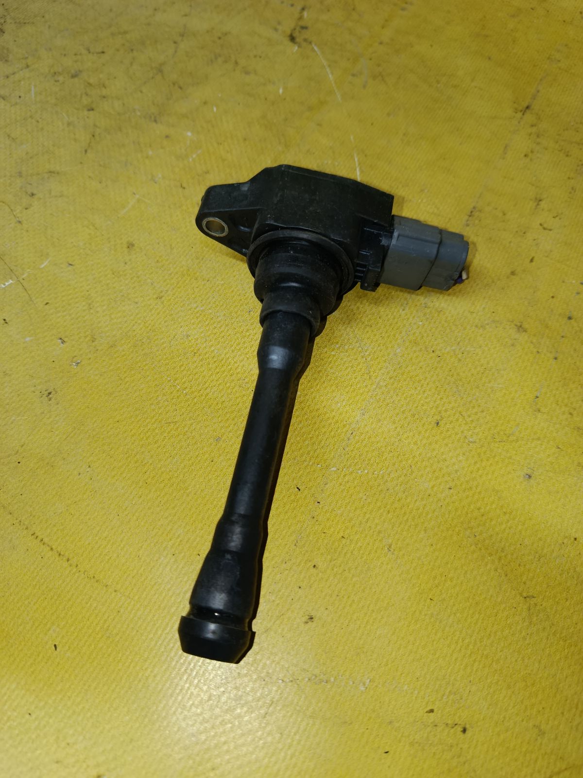 Катушка зажигания 22448-1KT0A на Nissan Tiida C11 HR15DE Фото 2