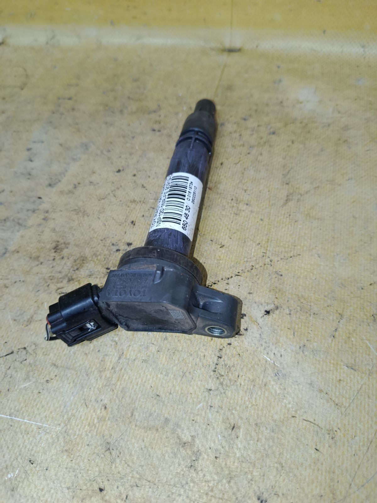 Катушка зажигания 90919-02257, LC-016-7631 на Toyota Ractis NSP120 1NR-FE Фото 2