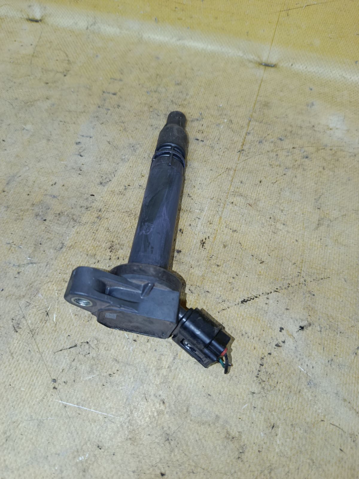 Катушка зажигания 90919-02257, LC-016-7631 на Toyota Ractis NSP120 1NR-FE Фото 2