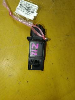 Датчик расхода воздуха 22680-7S000 на Nissan Cube Z12 HR15DE Фото 2