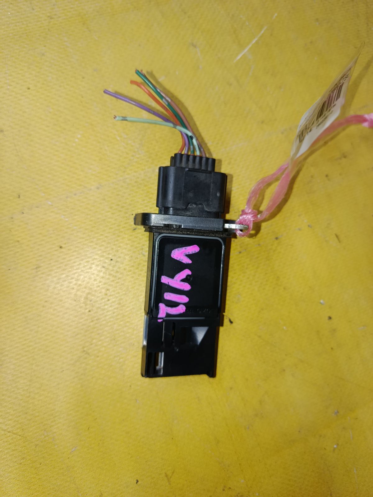 Датчик расхода воздуха 22680-7S000 на Nissan Ad Van VY12 HR15DE Фото 2