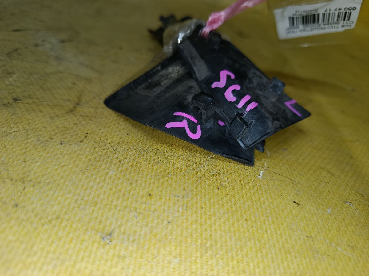 Решетка под лобовое стекло 66894-ED03B, 66895-ED03B на Nissan Tiida C11 Фото 3