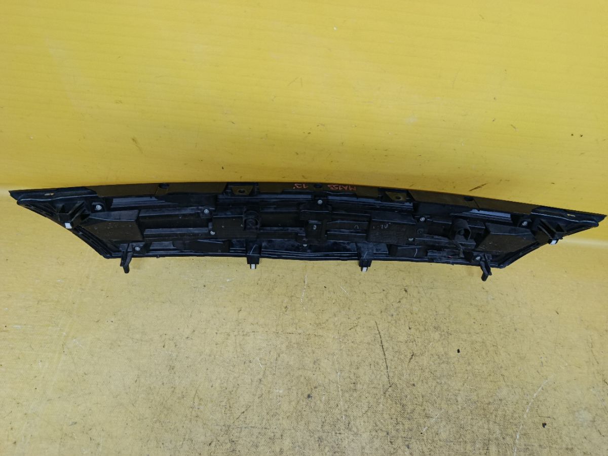 Решетка радиатора 72110-54M7 на Suzuki Solio MA15S Фото 10